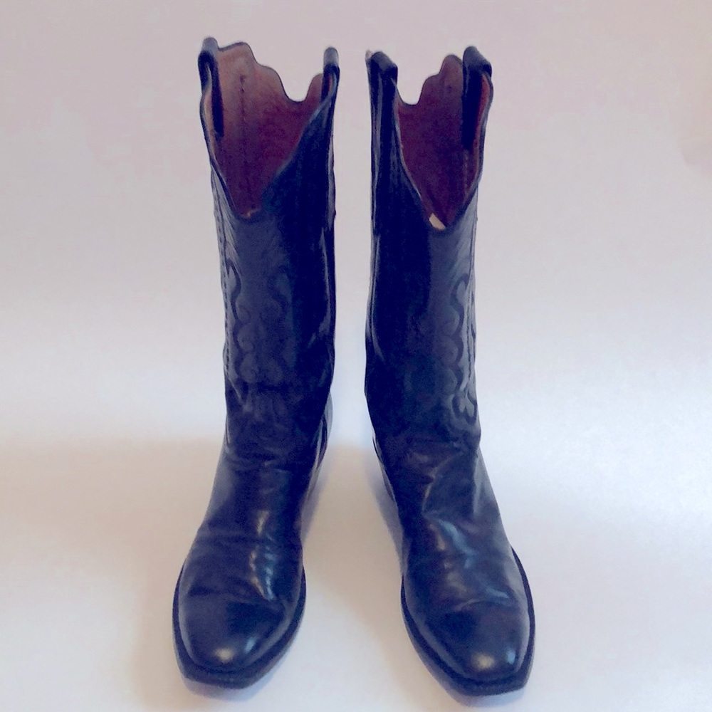 Ammons Custom Black Cowboy Boots + Matching Belt